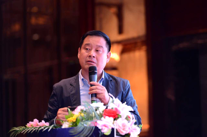 6-孙海涛同志做专题演讲.jpg